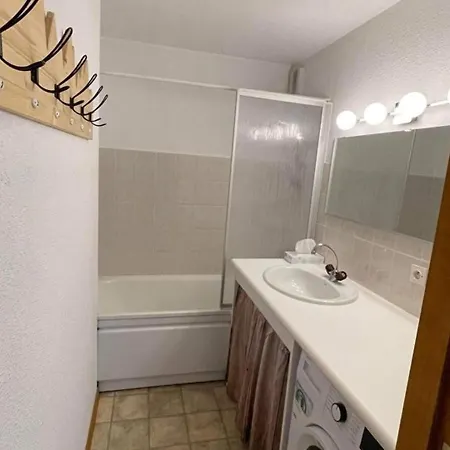 Appartement 3 Pieces Skis Aux Pieds Avec Balcon A - Fr-1-573-80 *